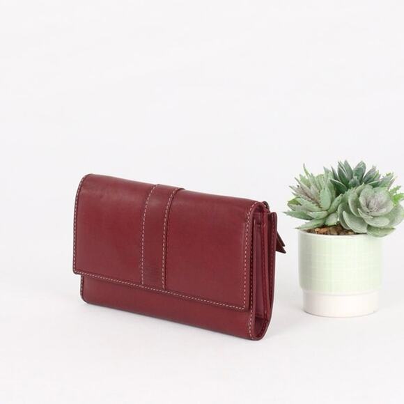 Coach Hamilton Trifold Wallet w/Check Book - Picture 3 of 8